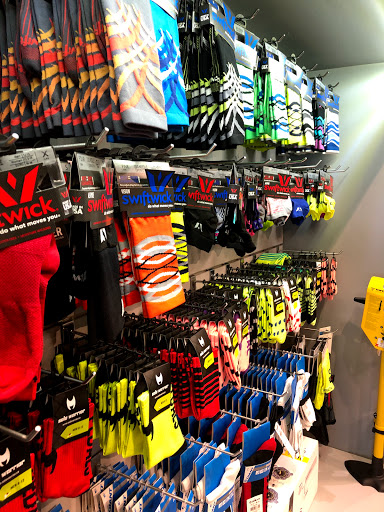 Bicycle Store «Fusion Pro Bike Shop», reviews and photos, 14811 Biscayne Blvd, Miami, FL 33181, USA