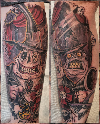 Explore mens knee tattoo ideas, creative tattoo ideas in Augusta, available at Mr. Tattoo