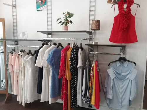 Magasin de vêtements pour femmes La Petite Boutique Villemomble