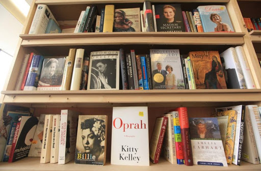 Book Store «Walls Of Books», reviews and photos, 3325 Georgia Ave NW, Washington, DC 20010, USA