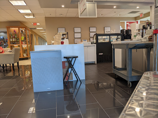 Toyota Dealer «Toyota Knoxville», reviews and photos, 10415 Parkside Dr, Knoxville, TN 37922, USA