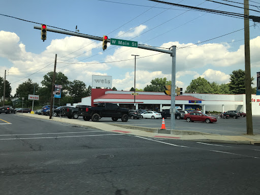 Supermarket «Weis Markets», reviews and photos, 441 W Main St, Mount Joy, PA 17552, USA