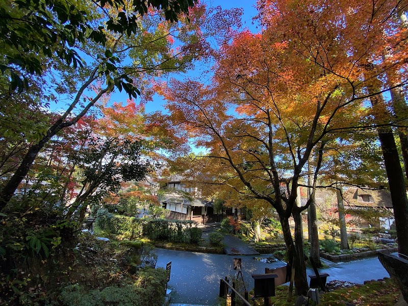 加賀 伝統工芸村 ゆのくにの森