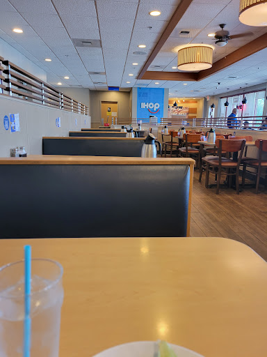 Shopping Mall «Manassas Mall», reviews and photos, 8300 Sudley Rd, Manassas, VA 20109, USA