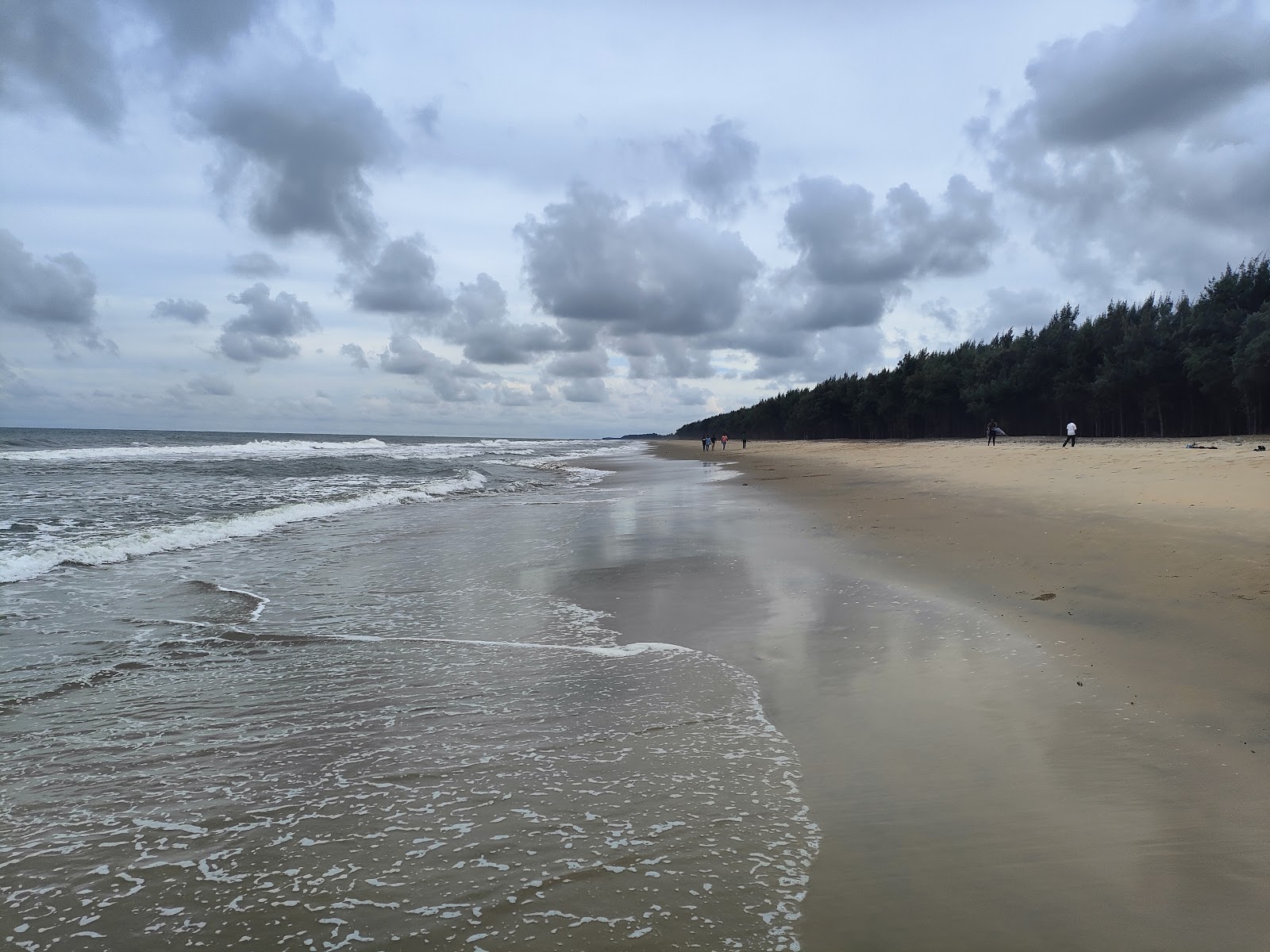Koozhaiyar Beach photo #9