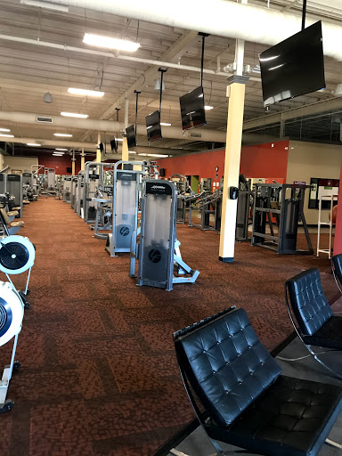Gym «Answer Is Fitness Canton Club», reviews and photos, 300 Turnpike St, Canton, MA 02021, USA