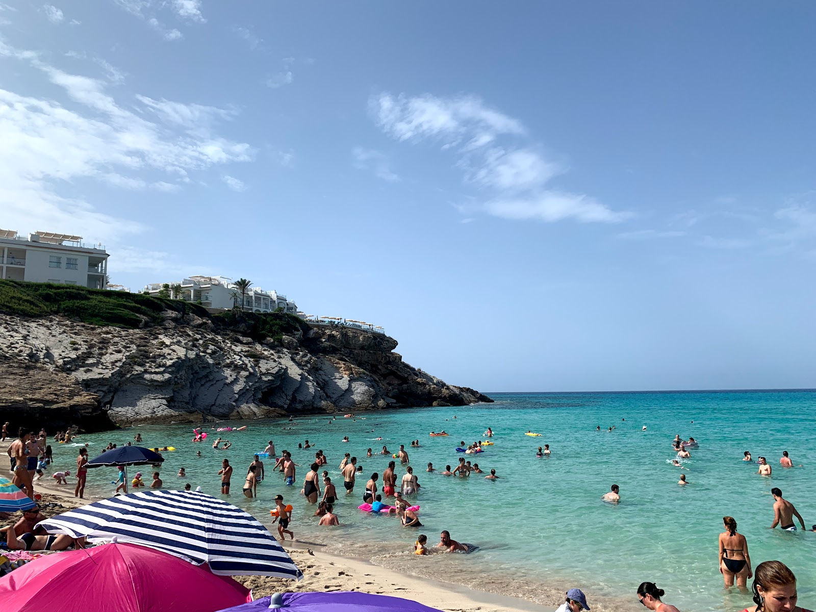 Zdjęcie Cala Mesquida obszar udogodnień