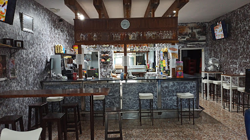 El bodegón Latino en Morón de la Frontera