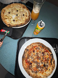 Plats et boissons du Pizzeria PIZZAS DU MONDE Vedène/Le pontet à Vedène - n°12