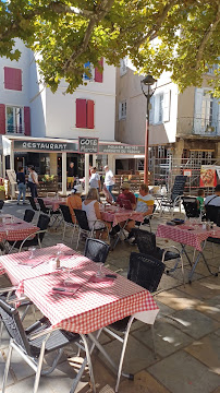Atmosphère du Restaurant français Côté Marché à Millau - n°1