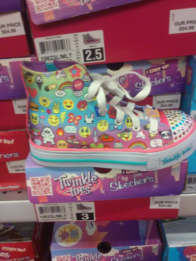 Shoe Store «Shoe Carnival», reviews and photos, 321 NW Loop 410, San Antonio, TX 78216, USA