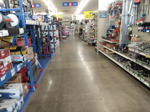 Hardware Store «Harbor Freight Tools», reviews and photos, 1301 Winchester Rd STE 213, Lexington, KY 40505, USA