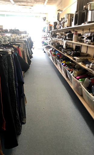 Thrift Store «Village Thrift», reviews and photos, 12436 Warwick Blvd, Newport News, VA 23606, USA