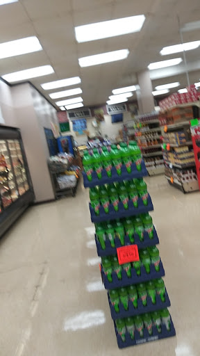 Grocery Store «Piggly Wiggly», reviews and photos, 1010 E 3rd St, Jackson, GA 30233, USA