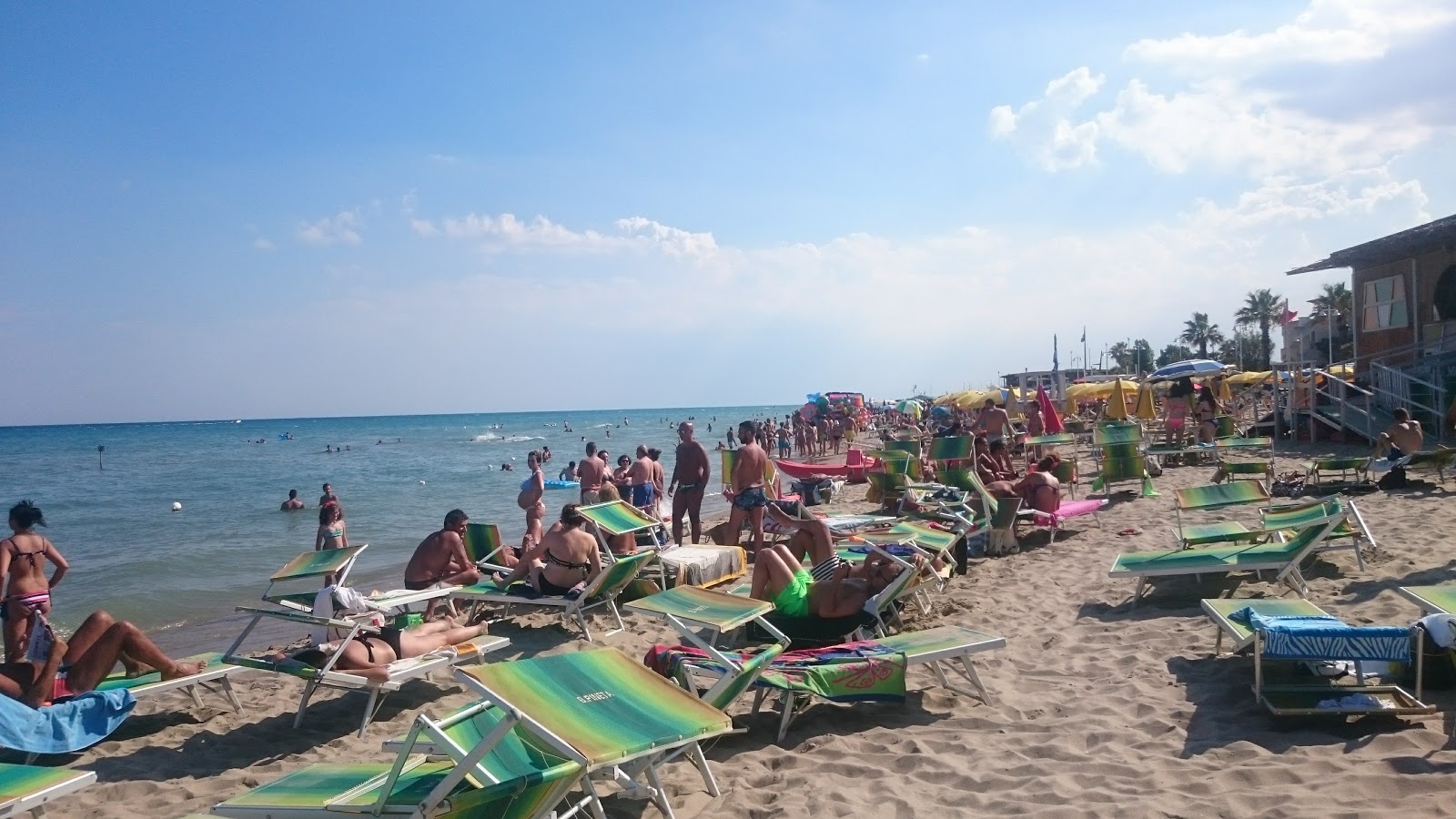 Zdjęcie Metaponto Lido beach z proste i długie