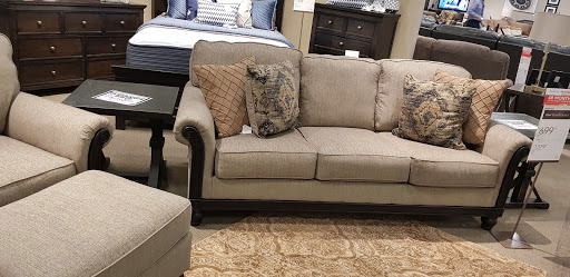 Furniture Store «Ashley HomeStore», reviews and photos, 2787 W Market St, Fairlawn, OH 44333, USA