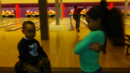 Bowling Alley «Midway Pro Bowl», reviews and photos, 1556 University Ave W, St Paul, MN 55104, USA