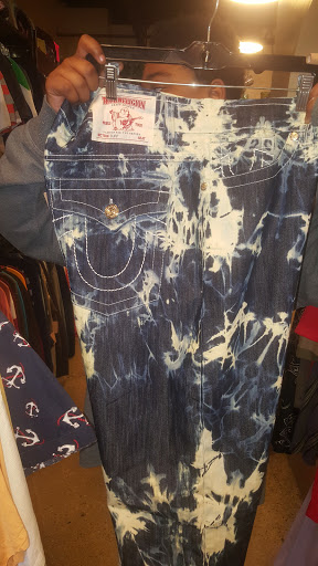 Boutique «Vintage Vogue by GW», reviews and photos, 2361 E 62nd St, Indianapolis, IN 46220, USA