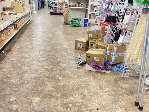 Dollar Store «Dollar Tree», reviews and photos, 110 11th St S, Moorhead, MN 56560, USA