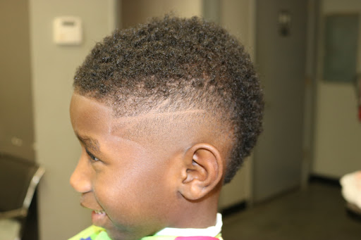 Barber Shop «Custom Cuts Barber Shop Inc», reviews and photos, 216 Banks Crossing, Fayetteville, GA 30214, USA