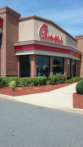 Fast Food Restaurant «Chick-fil-A», reviews and photos, 4881 U.S. 9, Howell, NJ 07731, USA