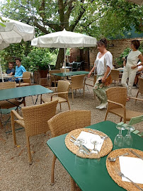 Atmosphère du Restaurant Le Clos à Albi - n°8