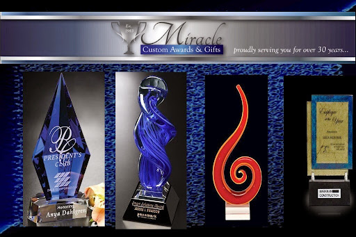 Engraver «Miracle Custom Awards & Gifts», reviews and photos, 565 Wolf Ledges Pkwy, Akron, OH 44311, USA