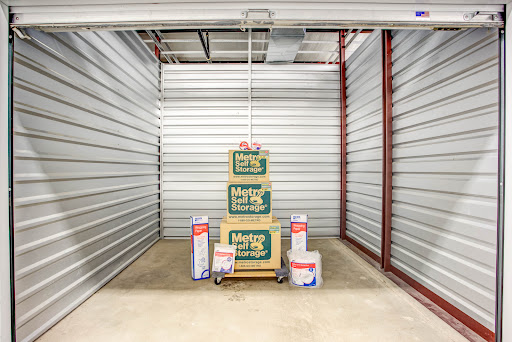 Self-Storage Facility «Metro Self Storage», reviews and photos, 520 W Colfax St, Palatine, IL 60067, USA