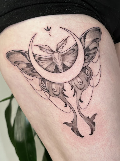 Explore tattoo ideas for nieces and nephews, creative tattoo ideas in Thousand Oaks, available at MD Tattoo Studio