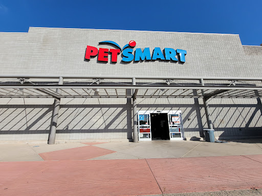 Pet Supply Store «PetSmart», reviews and photos, 7290 W Bell Rd, Glendale, AZ 85308, USA
