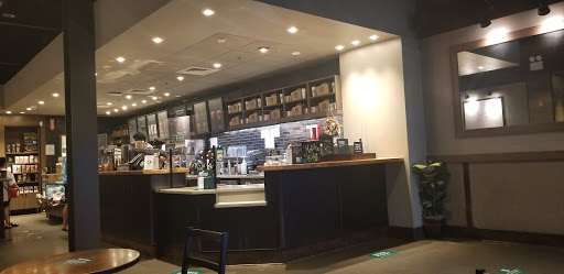 Shopping Mall «The Gallery at Westbury Plaza», reviews and photos, 900 Old Country Rd, Garden City, NY 11530, USA