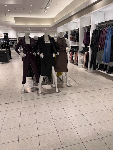 Clothing Store «Express», reviews and photos, 250 Lehigh Valley Mall, Whitehall, PA 18052, USA