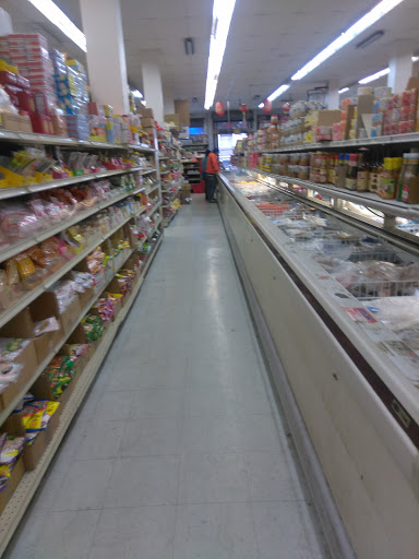 Asian Grocery Store «Thien Loi Hoa Supermarket», reviews and photos, 1199 E 12th St, Oakland, CA 94606, USA