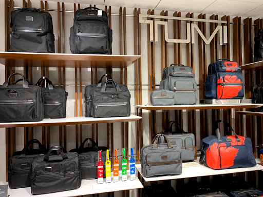 TUMI Store - Minneapolis/St. Paul International Airport