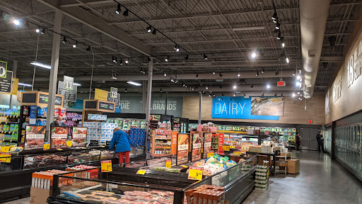 Supermarket «Market 32», reviews and photos, 990 Torringford St, Torrington, CT 06790, USA