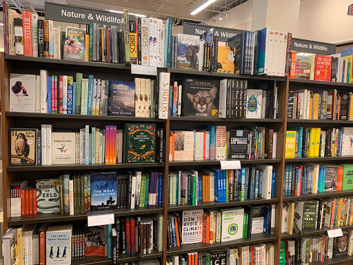 Book Store «Barnes & Noble Booksellers Fredericksburg/ Central Park», reviews and photos, 1220 Carl D. Silver Parkway, Fredericksburg, VA 22401, USA