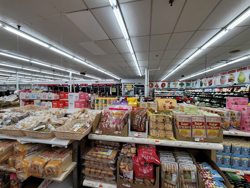 Grocery Store «Dragon Star Oriental Foods», reviews and photos, 633 W Minnehaha Ave, St Paul, MN 55104, USA