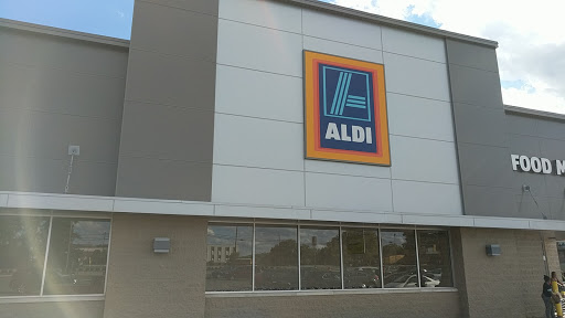 Supermarket «ALDI», reviews and photos, 2011 Sheffield Rd, Aliquippa, PA 15001, USA
