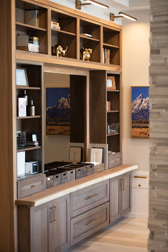 Cabinet Maker «Guided Design Cabinet Company», reviews and photos, 3528 N Ashland Ave, Chicago, IL 60657, USA