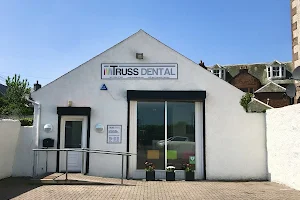 Truss Dental image
