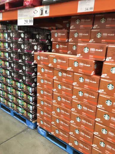 Warehouse store «Costco Wholesale», reviews and photos, 5901 Redwood Dr, Rohnert Park, CA 94928, USA