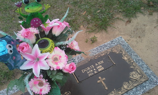 Cemetery «Mobile Memorial Gardens», reviews and photos, 6100 Three Notch Rd, Mobile, AL 36619, USA