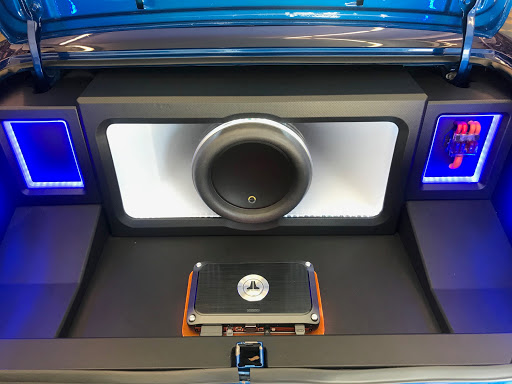 Street Beat Car Audio image