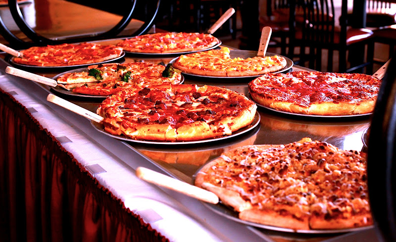 #8 best pizza place in Wisconsin Dells - Pizza Pub