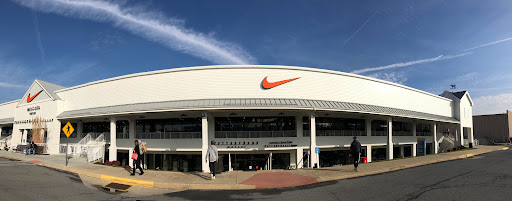 Clothing Store «Nike Factory Store», reviews and photos, 603 Stanley K Tanger Dr, Lancaster, PA 17602, USA