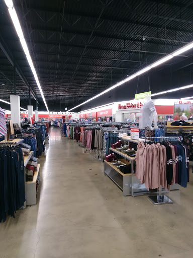 Outlet Store «VF Outlet», reviews and photos, 3939 I-35 #450, San Marcos, TX 78666, USA