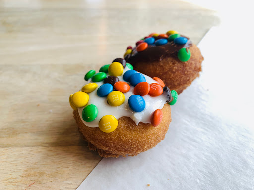 Donut Shop «Peace, Love & Little Donuts of Hudson», reviews and photos, 51 S Main St #4, Hudson, OH 44236, USA