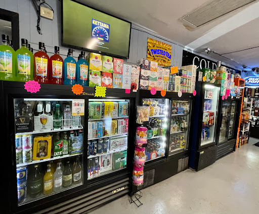 Liquor Store «Boulevard Spirits», reviews and photos, 5715 Randolph Blvd, San Antonio, TX 78233, USA