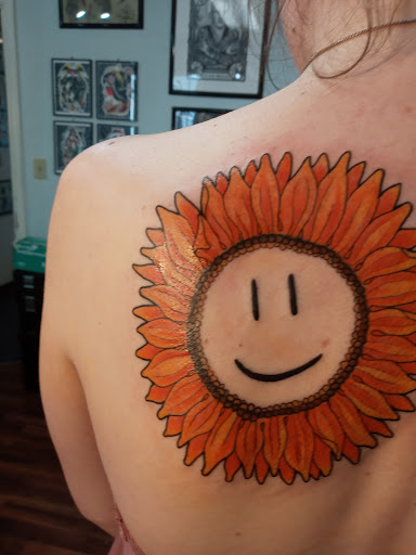 Tattoo Shop «Victory Tattoo», reviews and photos, 1818 Mangrove Ave, Chico, CA 95926, USA