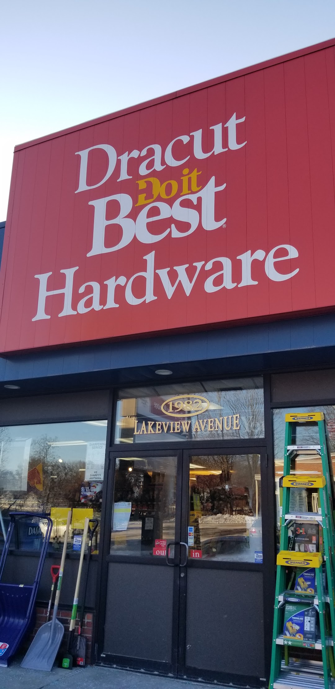 Dracut Hardware